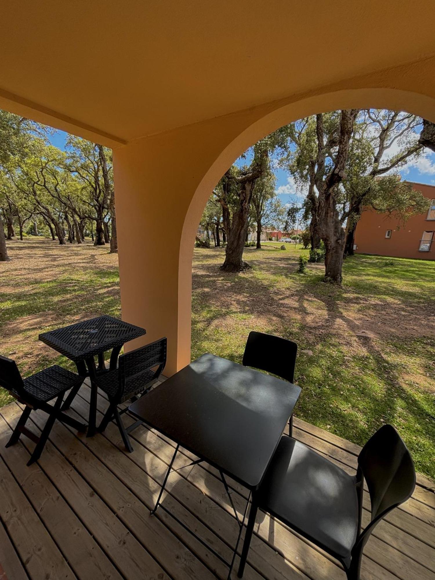 Residence Hoteliere Les Hameaux De Saint Cyprien 25 M2 Lecci Bagian luar foto