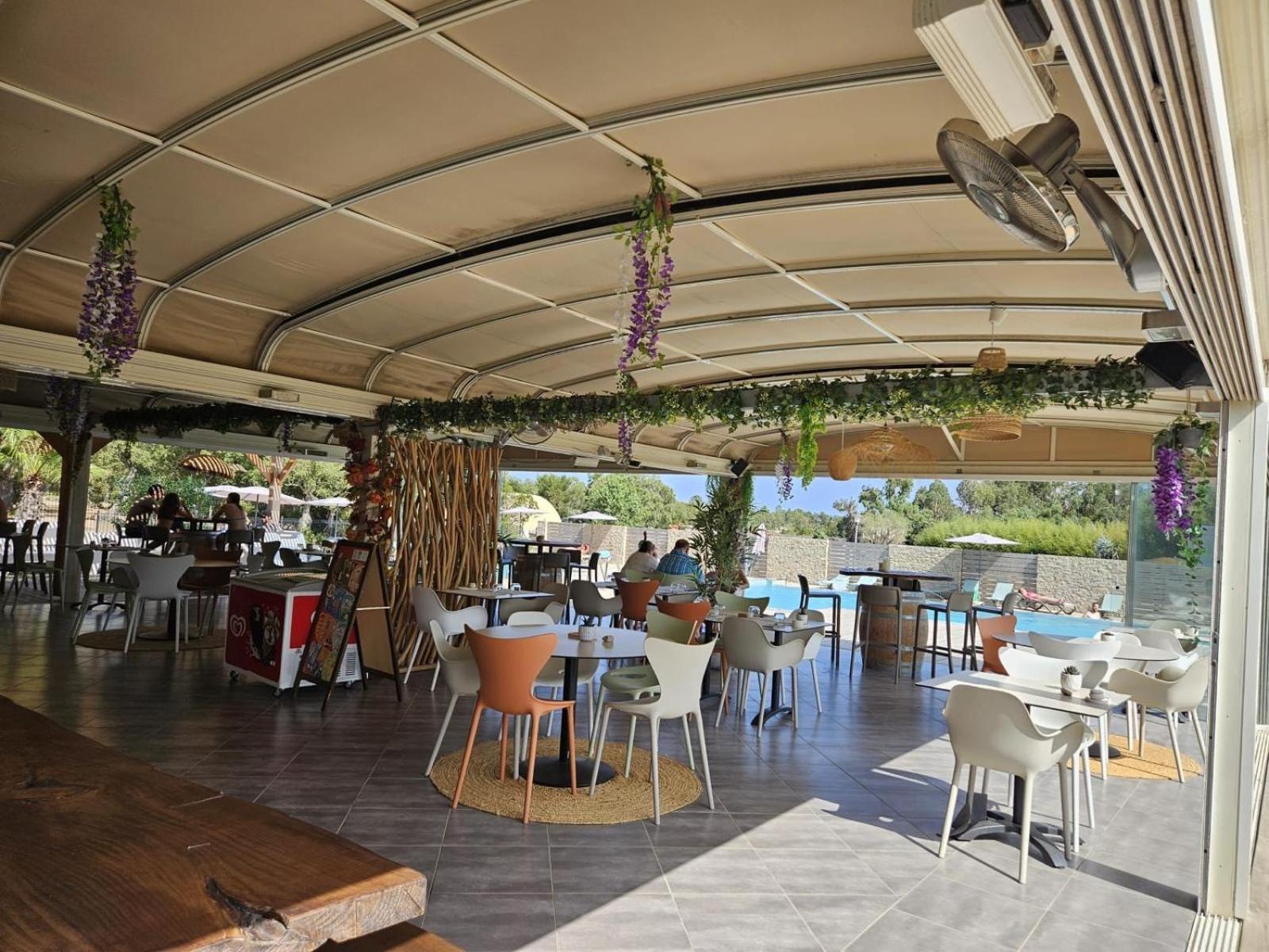 Residence Hoteliere Les Hameaux De Saint Cyprien 25 M2 Lecci Bagian luar foto