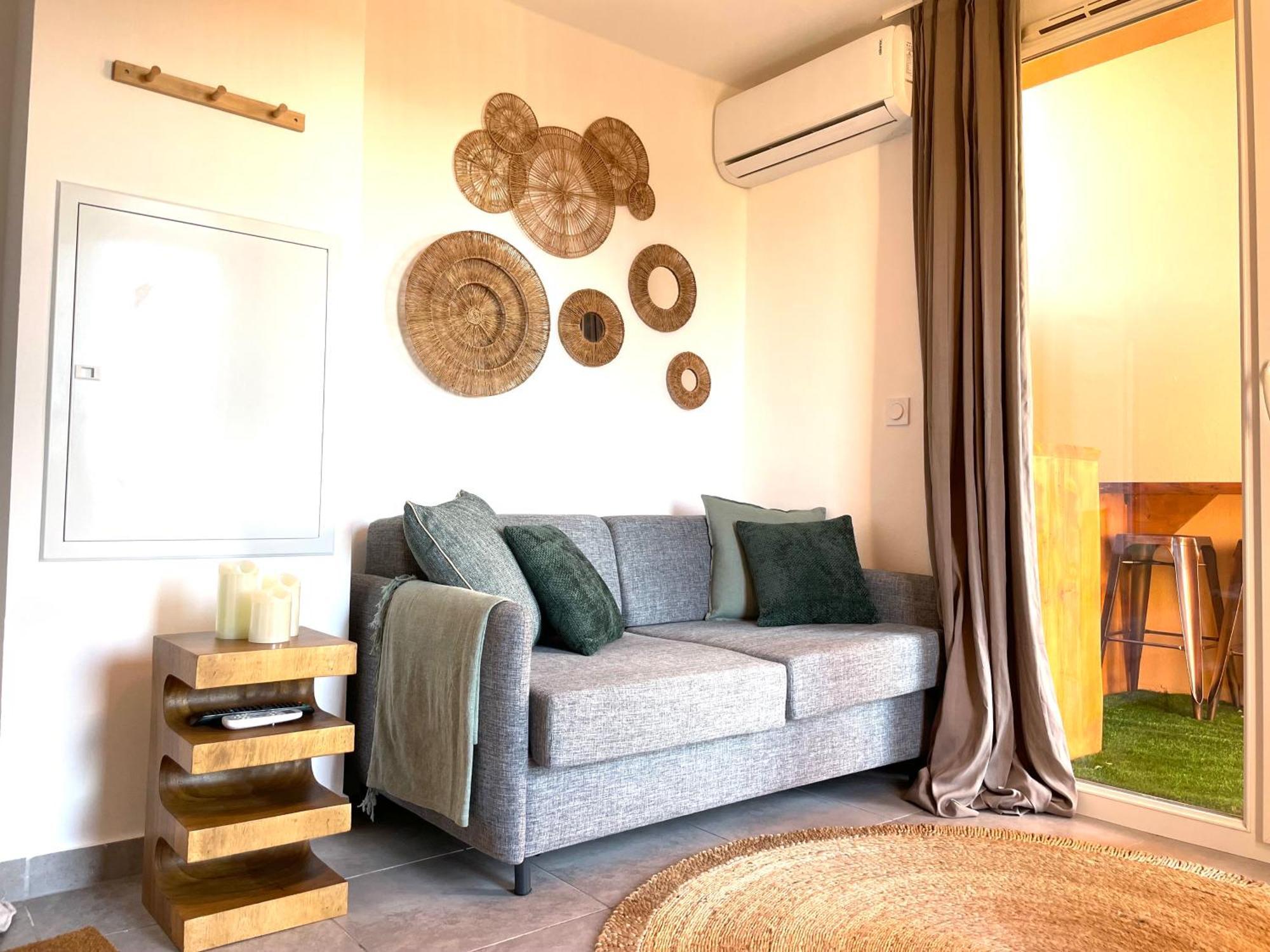 Residence Hoteliere Les Hameaux De Saint Cyprien 25 M2 Lecci Bagian luar foto