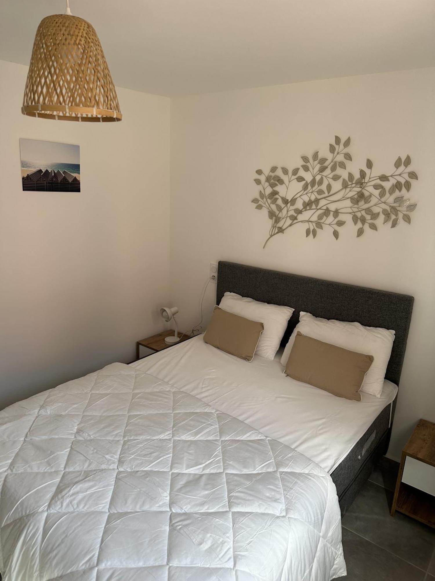 Residence Hoteliere Les Hameaux De Saint Cyprien 25 M2 Lecci Bagian luar foto