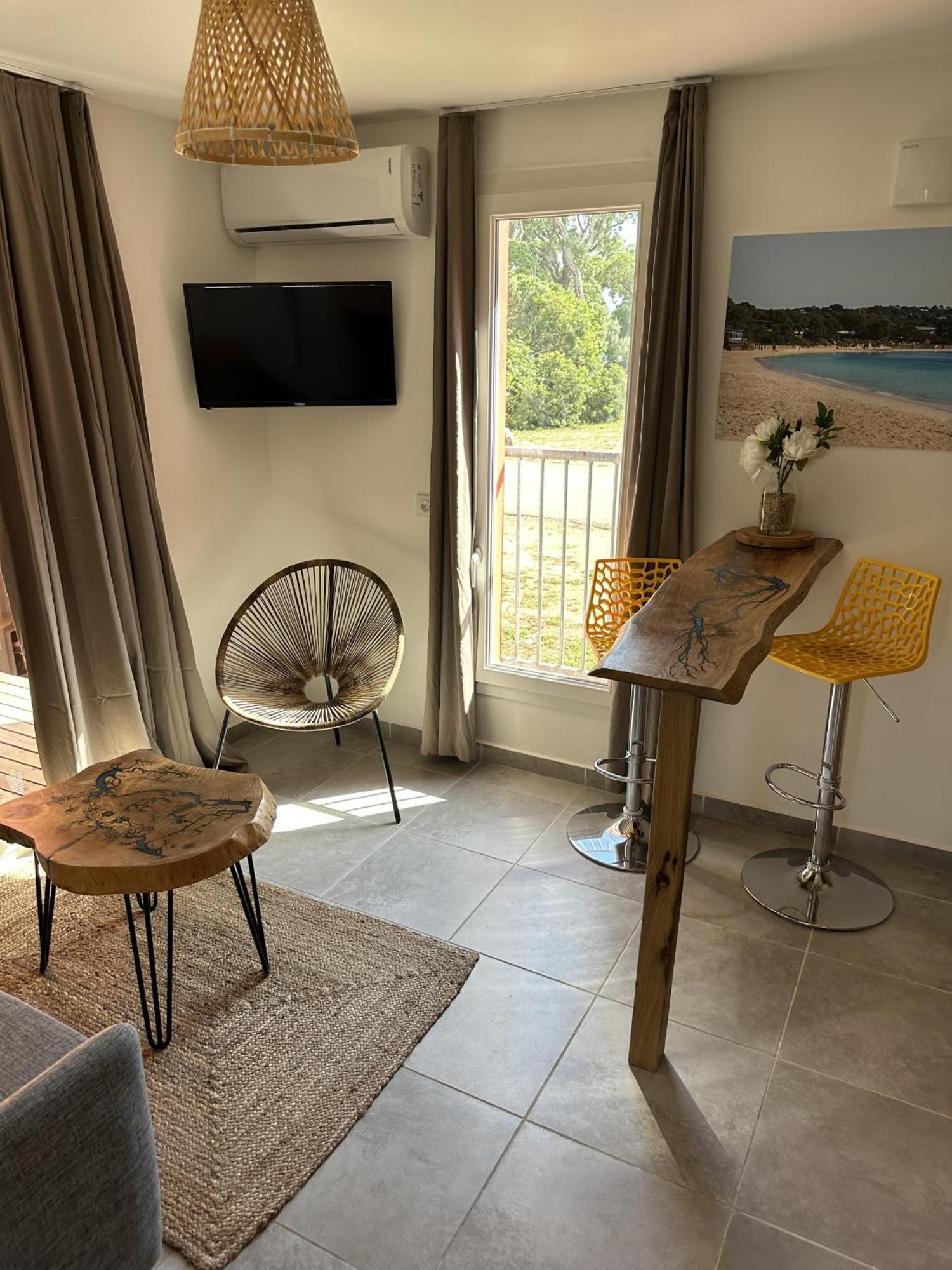 Residence Hoteliere Les Hameaux De Saint Cyprien 25 M2 Lecci Bagian luar foto